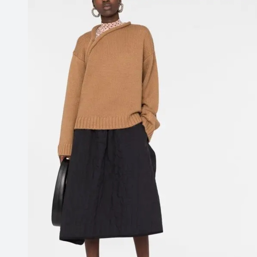 JW Anderson Asymmetrical Zip Neckline Jumper in Camel brown size XS